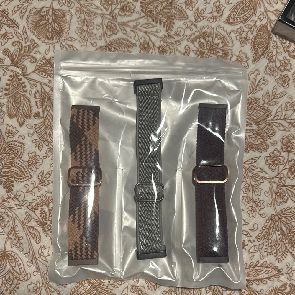 fitbit versa 4 bands